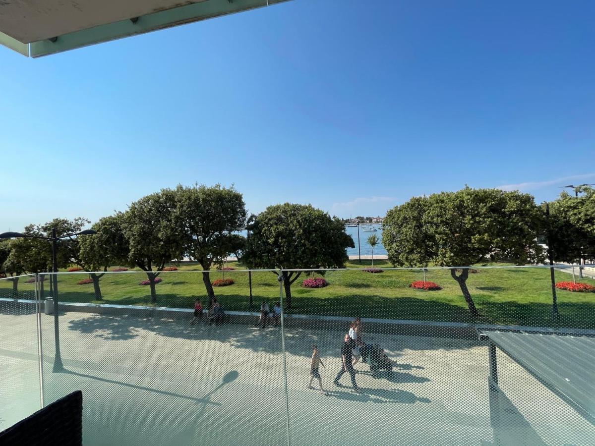 Apartments Riva-Interauto Umag Exteriör bild