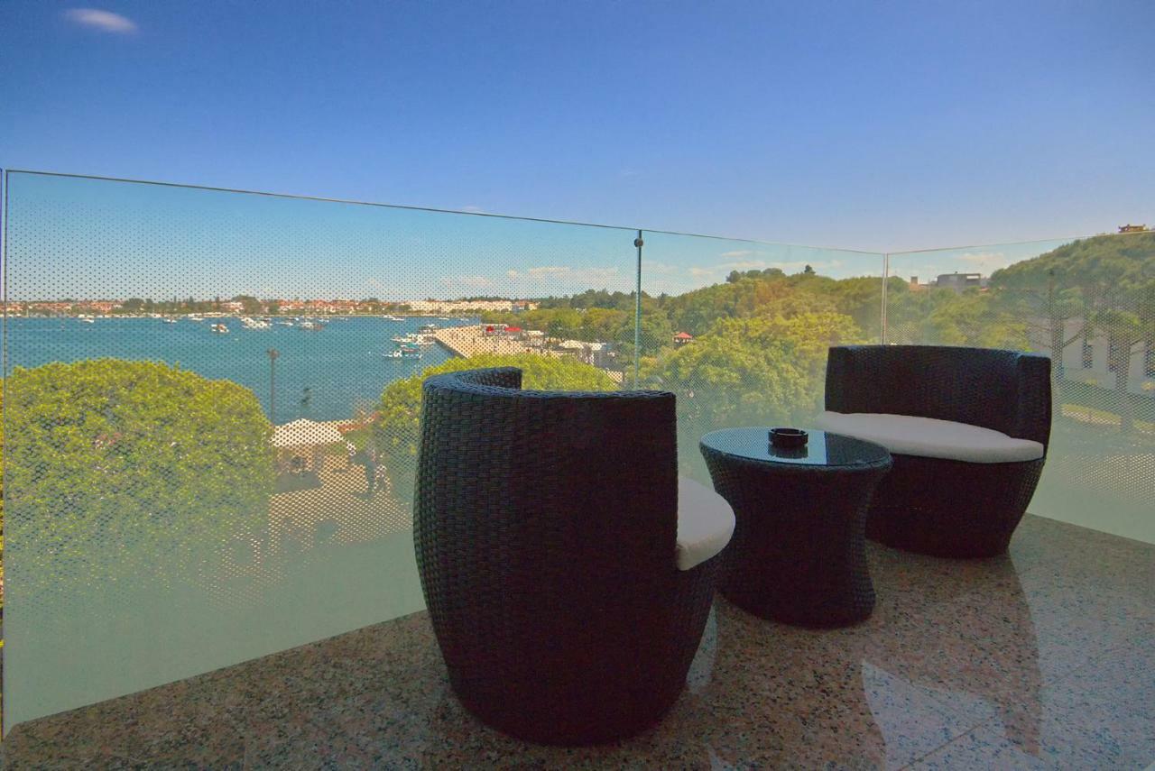 Apartments Riva-Interauto Umag Exteriör bild